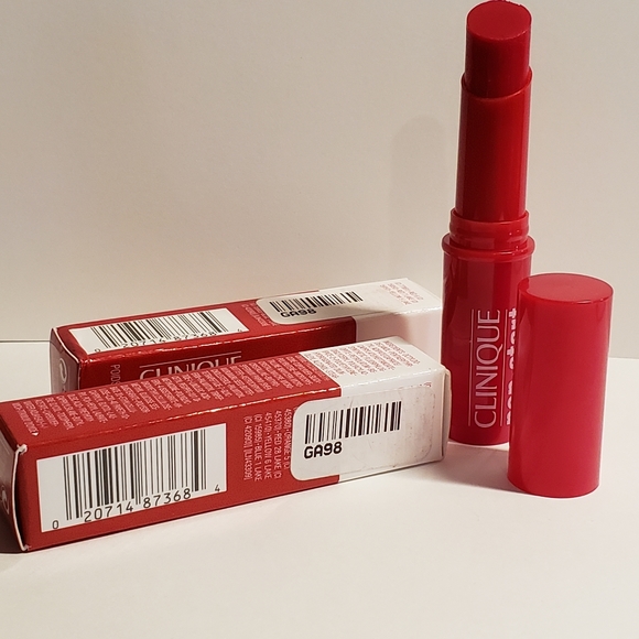 CLINIQUE PEP START Perfecting Lip Balm *CHERRY* - Picture 4 of 4